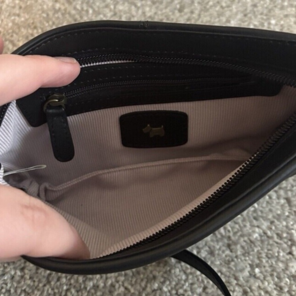 RADLEY LONDON - Black Baguette Leather Bag - Picture 7 of 9